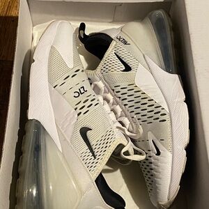 Nike Airmax 270